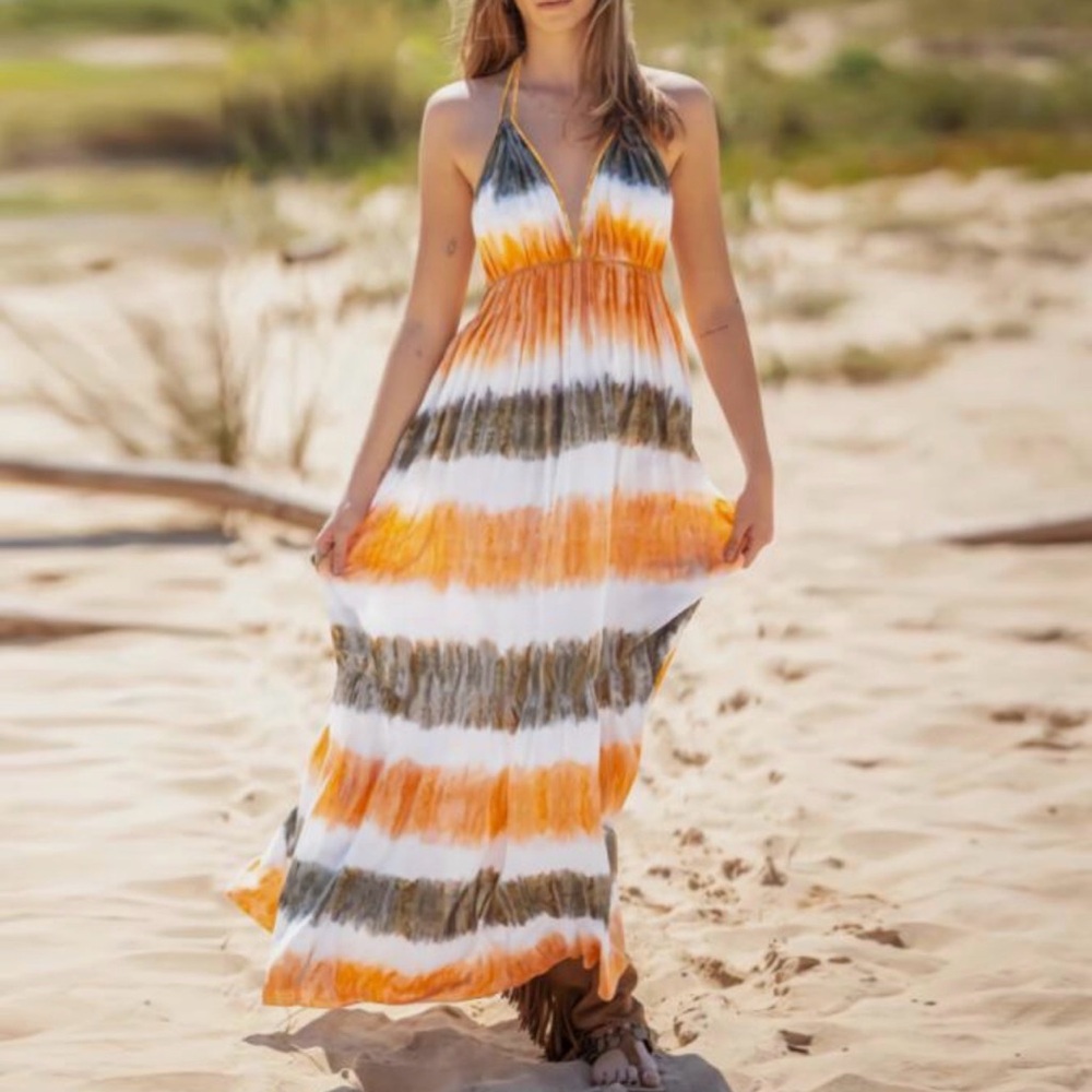 Elegant Striped Halter Maxi Dress - Picture 2 of 3